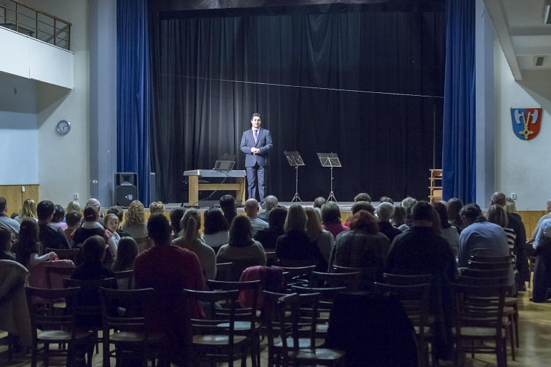 Vánoční koncert Říčany 6. 12. 2018 (HO)